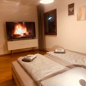  Apartment Modern&cozy 2 Wohnung, Balkon, Parkplatz