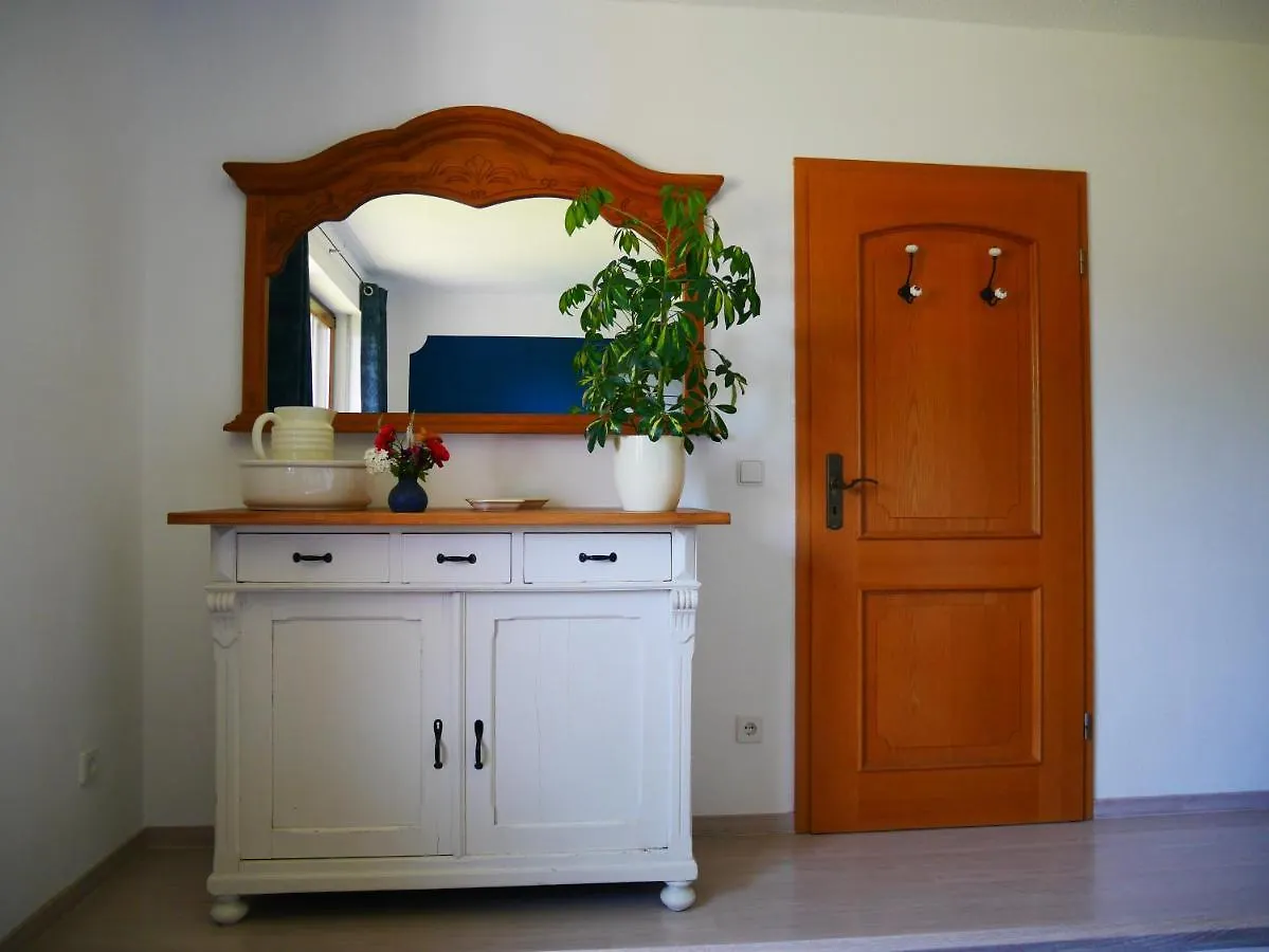Ferienwohnung Eichkatzel Zell