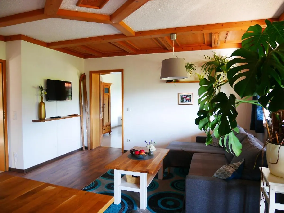 Ferienwohnung Eichkatzel Zell